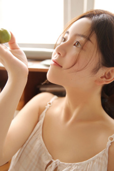 天降女子在线看